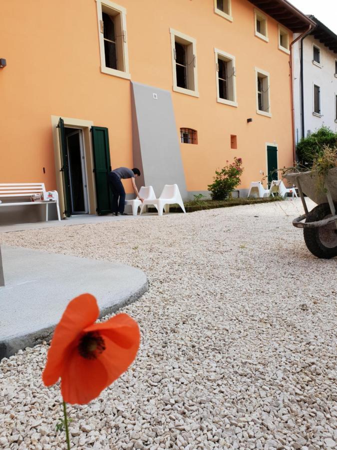 La Casa Di Edone Apartment Monzambano Exterior photo